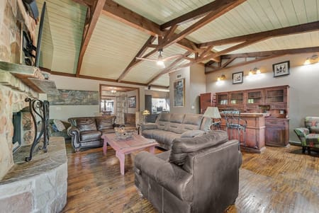 Grapevine, TX 76051 Tarrant County