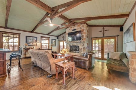 Grapevine, TX 76051 Tarrant County