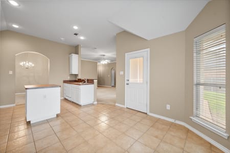 Arlington, TX 76001 Tarrant County