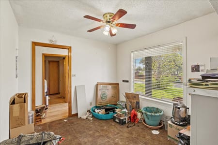 Bowie, TX 76230 Montague County