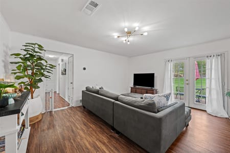 Benbrook, TX 76126 Tarrant County