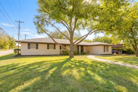 Alvarado, TX 76009 Johnson County