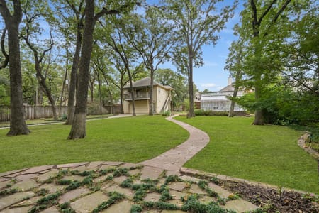 Arlington, TX 76017 Tarrant County