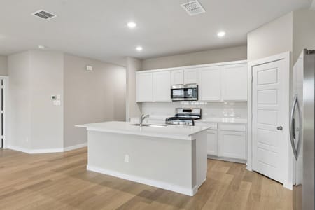Fort Worth, TX 76179 Tarrant County