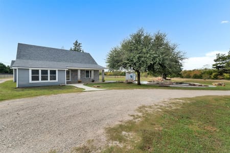 Leonard, TX 75452 Fannin County