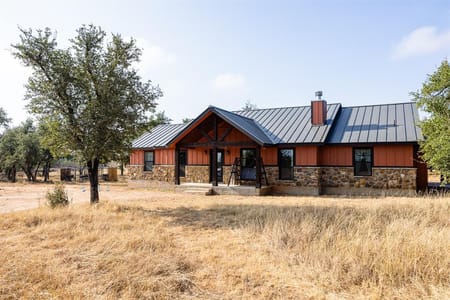 Fredericksburg, TX 78624 Gillespie County