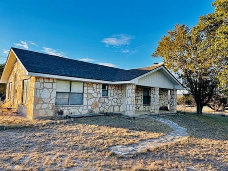 Junction, TX 76849 Kimble County