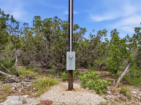 Leakey, TX 78873 Real County