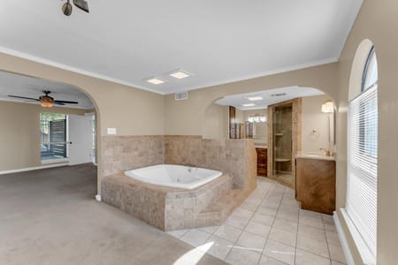Horseshoe Bay, TX 78657 Llano County