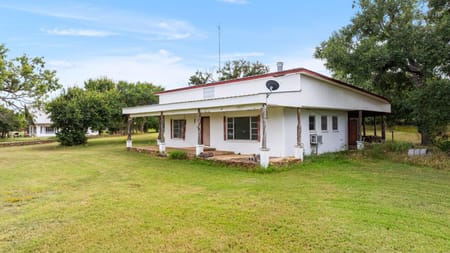 Tow, TX 78672 Llano County