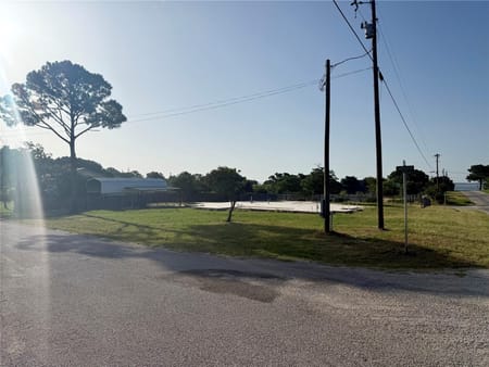 Tow, TX 78672 Llano County