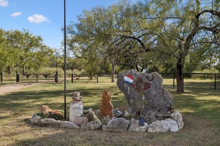 Tow, TX 78672 Llano County