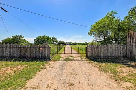 Castell, TX 78643 Llano County
