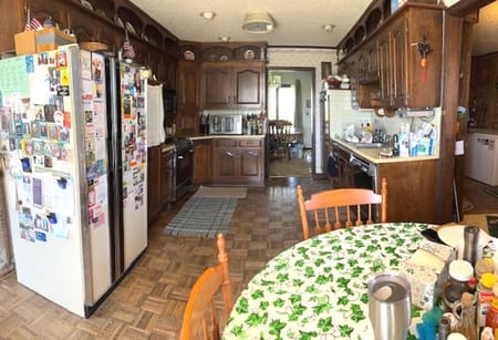 Gallatin, MO 64640 Daviess County