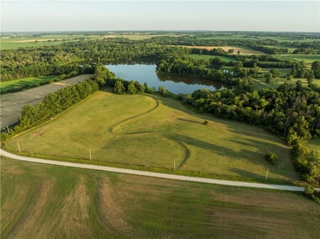 Bosworth, MO 64623 Carroll County