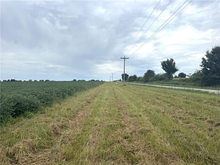 Gallatin, MO 64640 Daviess County