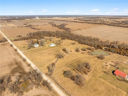 Adrian, MO 64720 Bates County