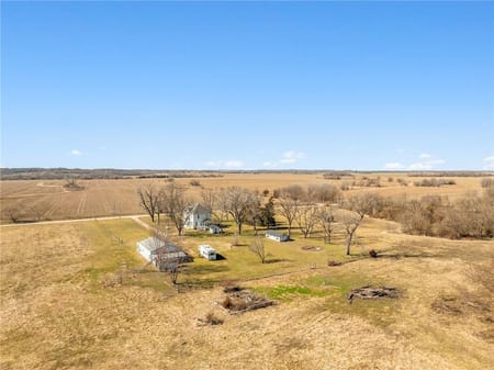 Adrian, MO 64720 Bates County