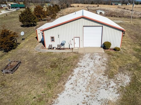 Calhoun, MO 65323 Henry County
