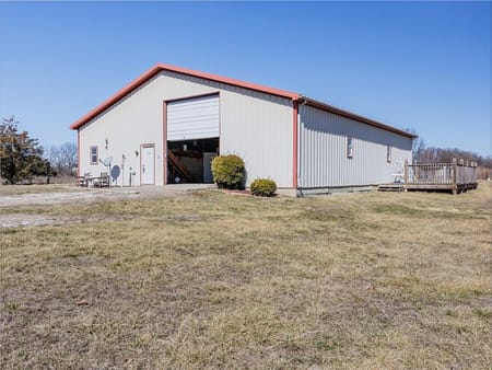 Calhoun, MO 65323 Henry County