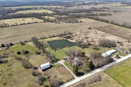 Leeton, MO 64761 Henry County