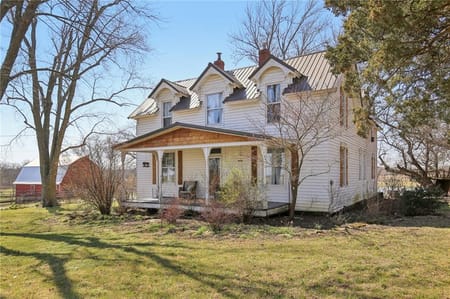 Leeton, MO 64761 Henry County
