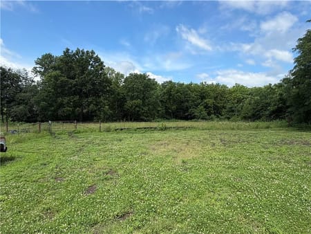 Jamesport, MO 64648 Daviess County