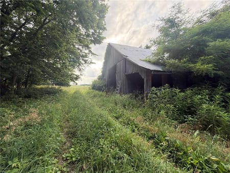 Montrose, MO 64770 Henry County