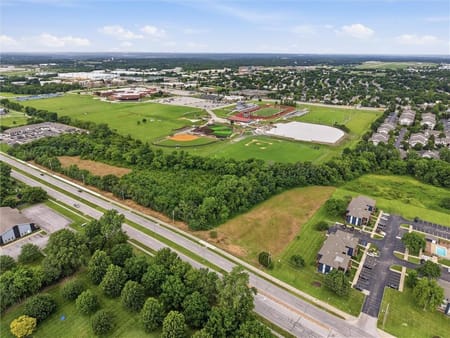 Lee's Summit, MO 64063 Jackson County