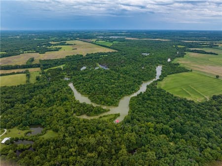 Calhoun, MO 65323 Henry County