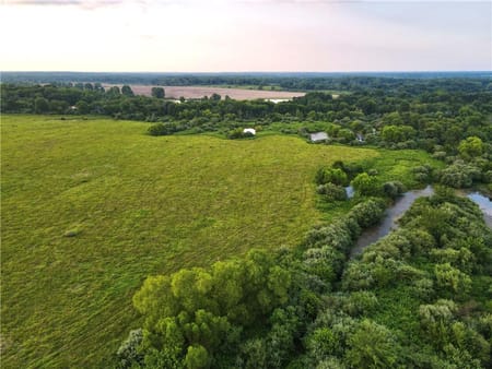 Calhoun, MO 65323 Henry County