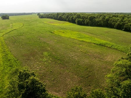 Hale, MO 64643 Livingston County
