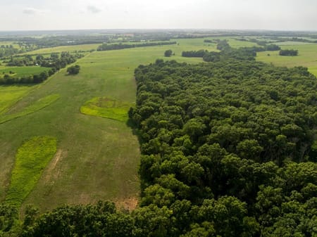 Hale, MO 64643 Livingston County