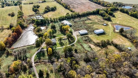 Creighton, MO 64739 Cass County