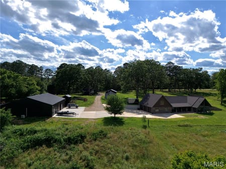 Ellsinore, MO 63937 Carter County