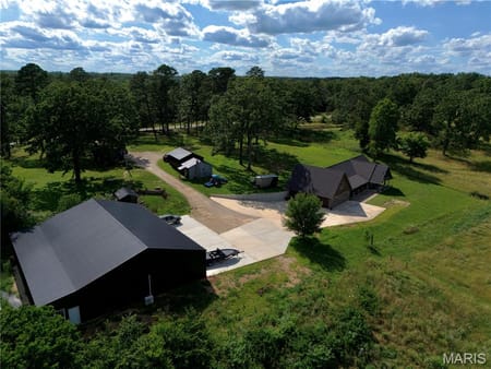 Ellsinore, MO 63937 Carter County