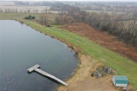 Mendon, MO 64660 Chariton County