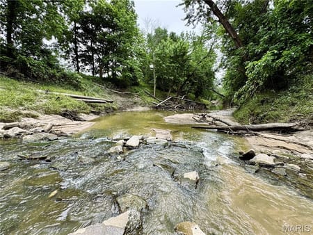 Unincorporated, MO 64688 Livingston County