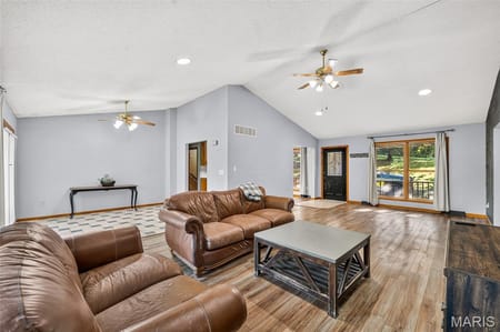 Holts Summit, MO 65043 Callaway County