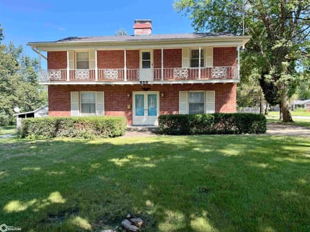 Chariton, IA 50049 Lucas County