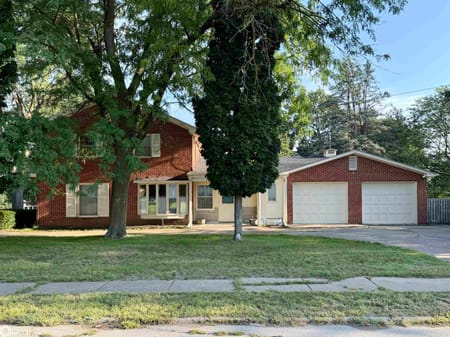 Chariton, IA 50049 Lucas County