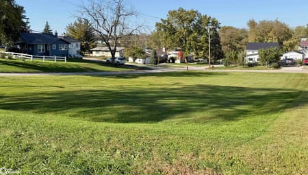 Chariton, IA 50049 Lucas County