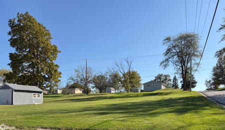 Chariton, IA 50049 Lucas County