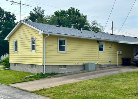 Chariton, IA 50049 Lucas County
