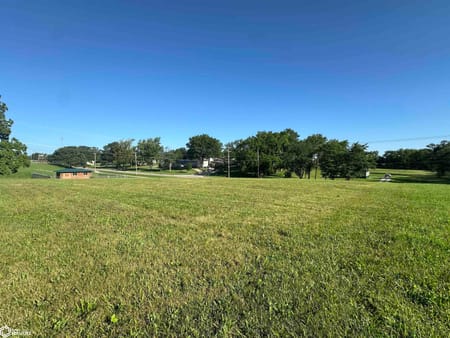 Chariton, IA 50049 Lucas County
