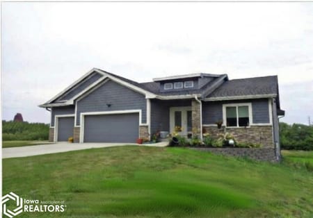Norwalk, IA 50211 Warren County