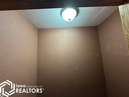 Agency, IA 52530 Wapello County