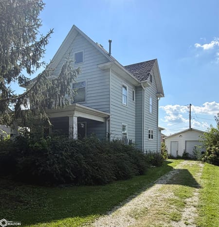 Chariton, IA 50049 Lucas County