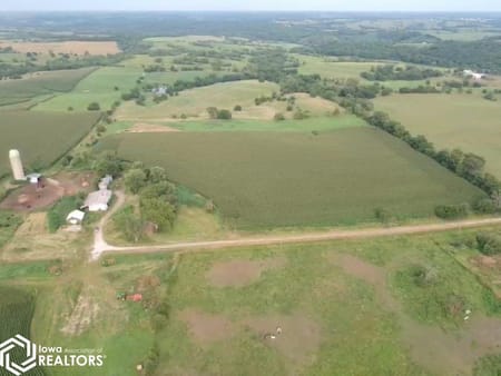 Chariton, IA 50049 Lucas County