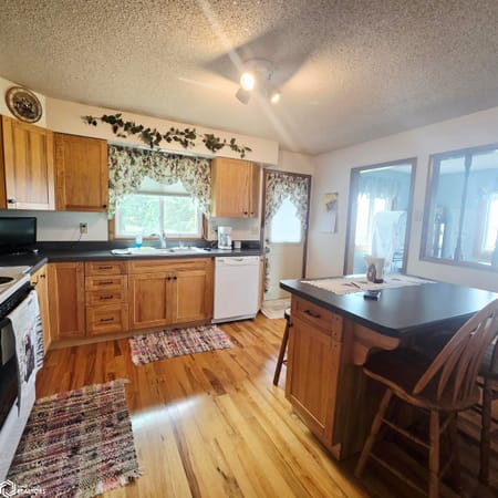 New Sharon, IA 50207 Mahaska County